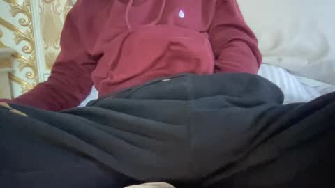 Snapshot of yungbull06 chatting on January 20, 2025, 8:18 pm Yung Bull online show from January 20, 2025, 8:18 pm