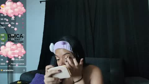 Snapshot of yungelitamor_ chatting on May 20, 2026, 5:02 am ELITA online show from May 20, 2026, 5:02 am
