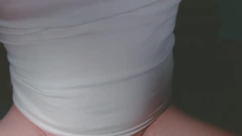 yungfun24 online show from March 4, 2025, 9:51 am