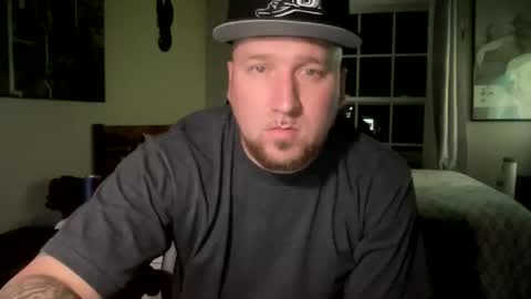 yungmugger47 online show from May 3, 2026, 3:12 am