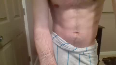 Snapshot of yungstallion10 chatting on November 25, 2025, 4:01 am Fire 0range kush online show from November 25, 2025, 4:01 am