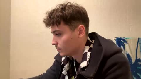 yungstudbev online show from December 27, 2024, 3:09 am