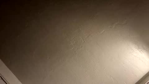 yungstudbev online show from February 26, 2026, 3:16 am