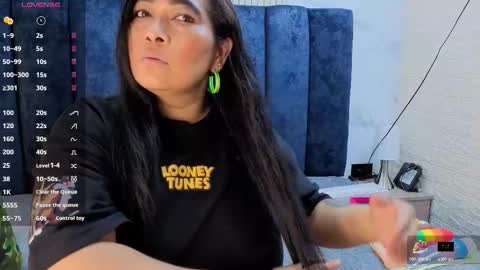 yunkeyc online show from November 27, 2025, 2:46 am