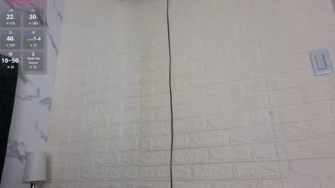 yunkeyc online show from April 15, 2026, 3:46 am