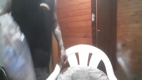 Yuumi online show from November 4, 2025, 12:54 am