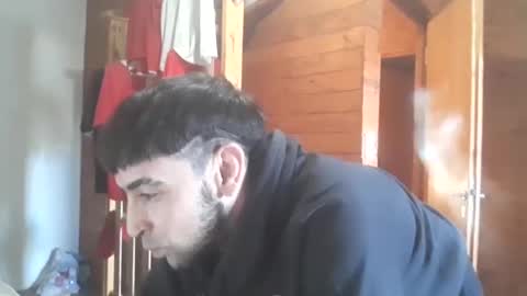 Yuumi online show from November 6, 2025, 7:59 pm