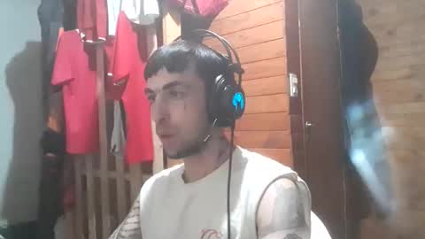 Yuumi online show from November 15, 2025, 6:44 am