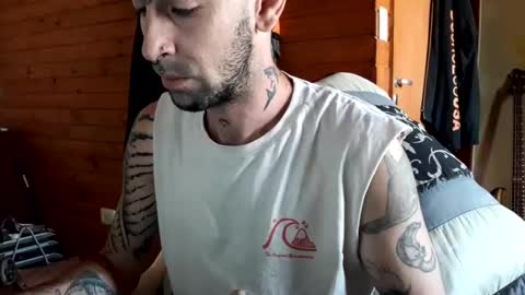 Yuumi online show from January 14, 2026, 5:07 pm