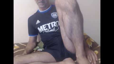 yvesstorm5 online show from December 18, 2025, 3:40 pm