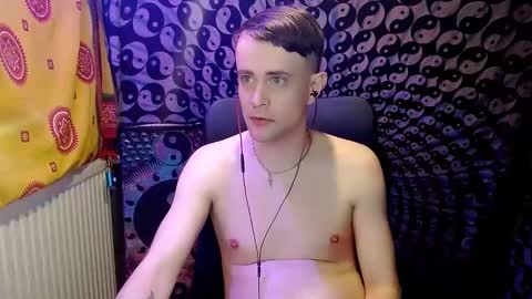 Snapshot of yyscript chatting on March 10, 2025, 1:34 am online show from March 10, 2025, 1:34 am