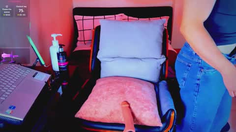 ZAC online show from February 9, 2026, 10:25 pm