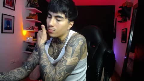 zac_muller1 online show from October 1, 2025, 5:46 am