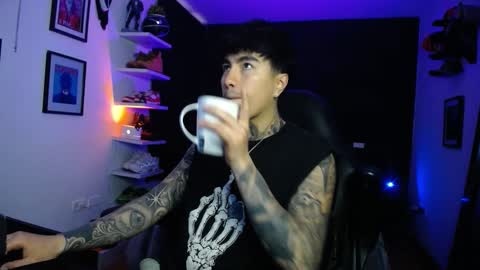 zac_muller1 online show from November 30, 2025, 2:54 pm