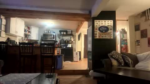 zach42104 online show from February 19, 2026, 7:48 am