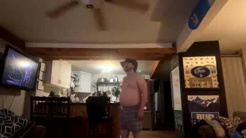 zach42104 online show from April 10, 2026, 6:40 am