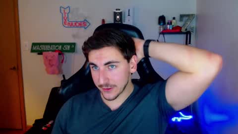 Zach Rhyder online show from January 22, 2025, 2:26 am