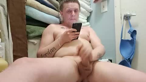 Snapshot of zachslime472 chatting on February 5, 2026, 9:47 am zachslime472 online show from February 5, 2026, 9:47 am