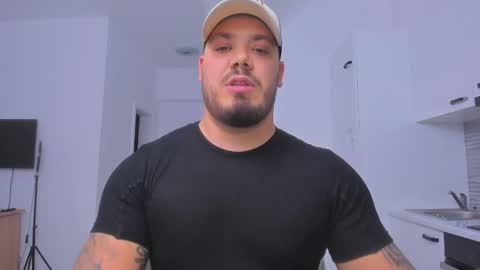 Zack online show from November 13, 2025, 11:47 pm