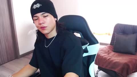 zackss_player online show from October 27, 2025, 3:38 pm