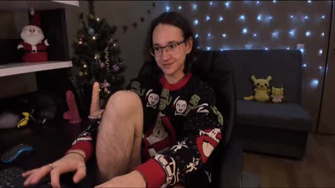 Snapshot of zackstivensen chatting on December 29, 2024, 10:47 pm Zachary next stream on monday online show from December 29, 2024, 10:47 pm