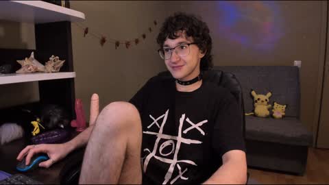 Snapshot of zackstivensen chatting on January 24, 2025, 11:45 pm Zachary next stream on monday online show from January 24, 2025, 11:45 pm