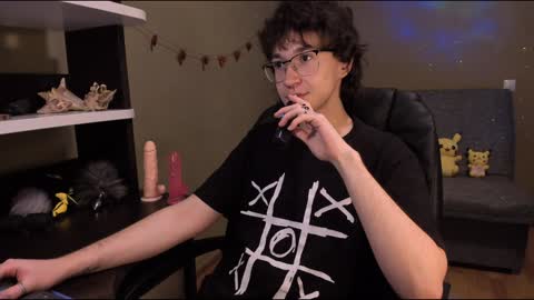 Snapshot of zackstivensen chatting on February 5, 2025, 11:50 pm Zachary next stream on monday online show from February 5, 2025, 11:50 pm