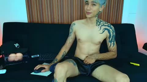 zack online show from February 25, 2025, 11:33 pm