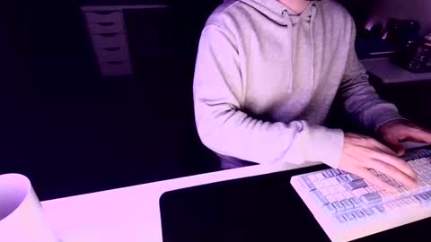 zadddysad online show from November 30, 2025, 2:37 am