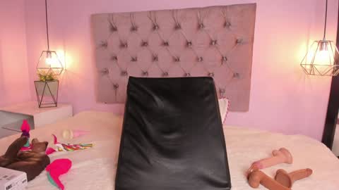 zafira online show from January 22, 2025, 5:49 pm