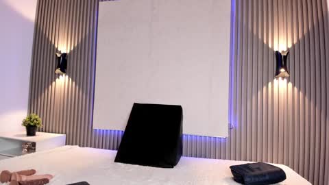 zafira online show from February 4, 2025, 5:34 pm