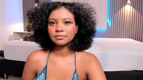 zafira online show from February 26, 2025, 7:38 pm