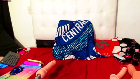 zafira online show from January 18, 2025, 4:53 pm