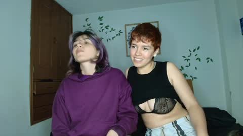 Snapshot of zafira_raven chatting on April 1, 2026, 2:45 am zafira_raven online show from April 1, 2026, 2:45 am