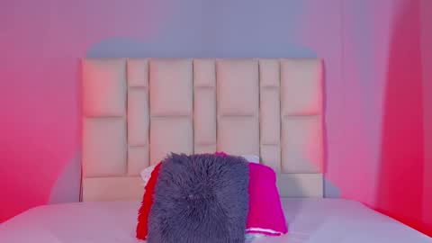 Snapshot of zafiro__brown chatting on January 18, 2026, 12:20 pm Zafiro Brown online show from January 18, 2026, 12:20 pm