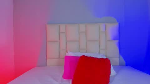 Snapshot of zafiro__brown chatting on February 11, 2026, 5:18 pm Zafiro Brown online show from February 11, 2026, 5:18 pm