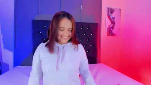 Snapshot of zafiro__brown chatting on February 16, 2026, 5:20 pm Zafiro Brown online show from February 16, 2026, 5:20 pm