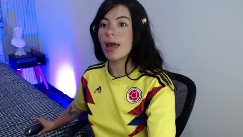 Snapshot of zafiro_brm chatting on March 27, 2026, 9:21 am Zafiro online show from March 27, 2026, 9:21 am