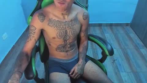 Snapshot of zafirocum chatting on November 24, 2025, 2:50 pm BiG Zafiro online show from November 24, 2025, 2:50 pm