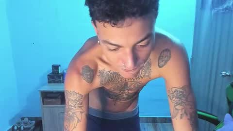 BiG Zafiro online show from December 5, 2025, 11:52 am