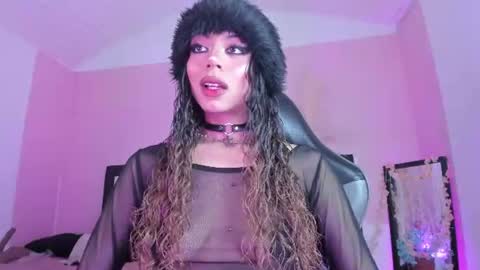 zahara___1 online show from June 28, 2026, 4:07 am