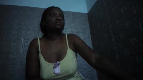 Snapshot of zamara__ chatting on May 2, 2026, 9:14 am Zamara online show from May 2, 2026, 9:14 am