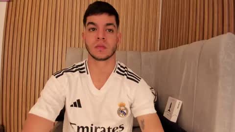 zamir online show from March 1, 2025, 7:26 pm