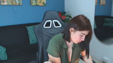 Snapshot of zamira_taylor chatting on February 13, 2026, 3:24 am zamira_taylor online show from February 13, 2026, 3:24 am