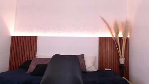 Zander online show from January 19, 2025, 1:12 pm