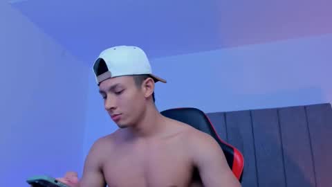 Zander online show from March 23, 2026, 1:31 am