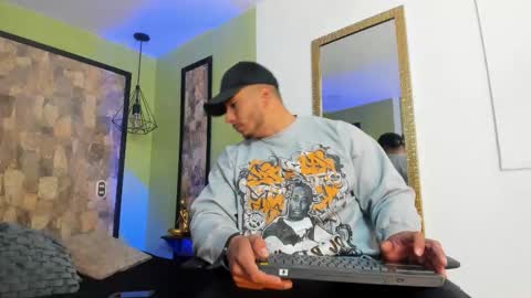 zanemaverick online show from December 2, 2025, 11:48 am