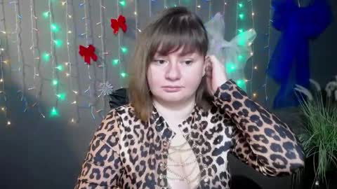 zannadreil online show from December 19, 2025, 6:59 pm