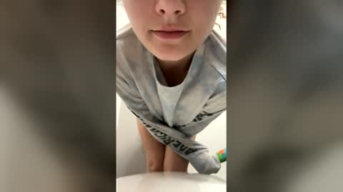 Snapshot of zapxxx69 chatting on February 2, 2026, 4:44 am zapxxx69 online show from February 2, 2026, 4:44 am