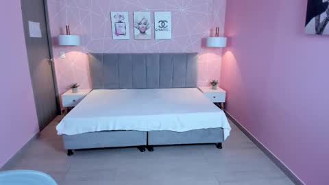 Snapshot of zara__sweet chatting on February 11, 2025, 12:48 pm Zara Sweet online show from February 11, 2025, 12:48 pm